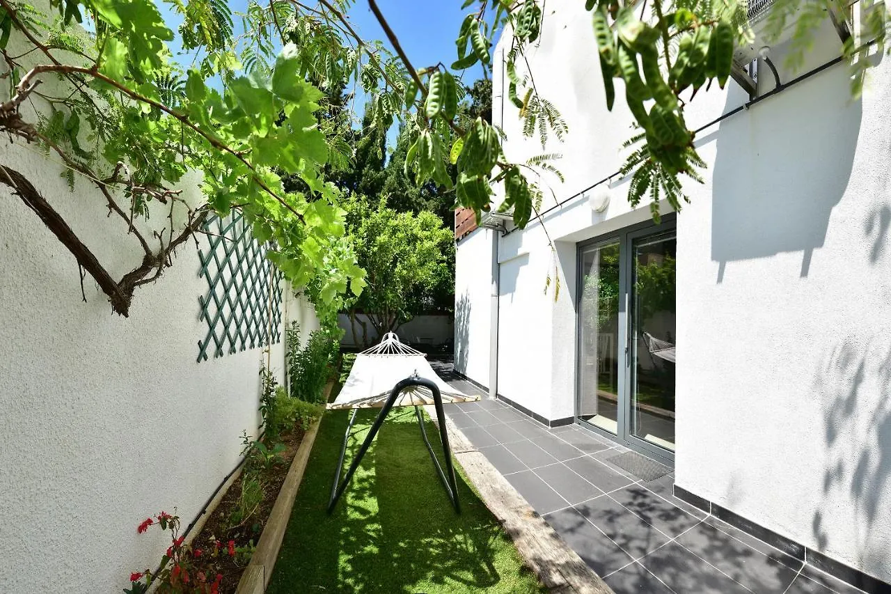 Apartamento Luminoso En El Centro De カダケス スペイン
